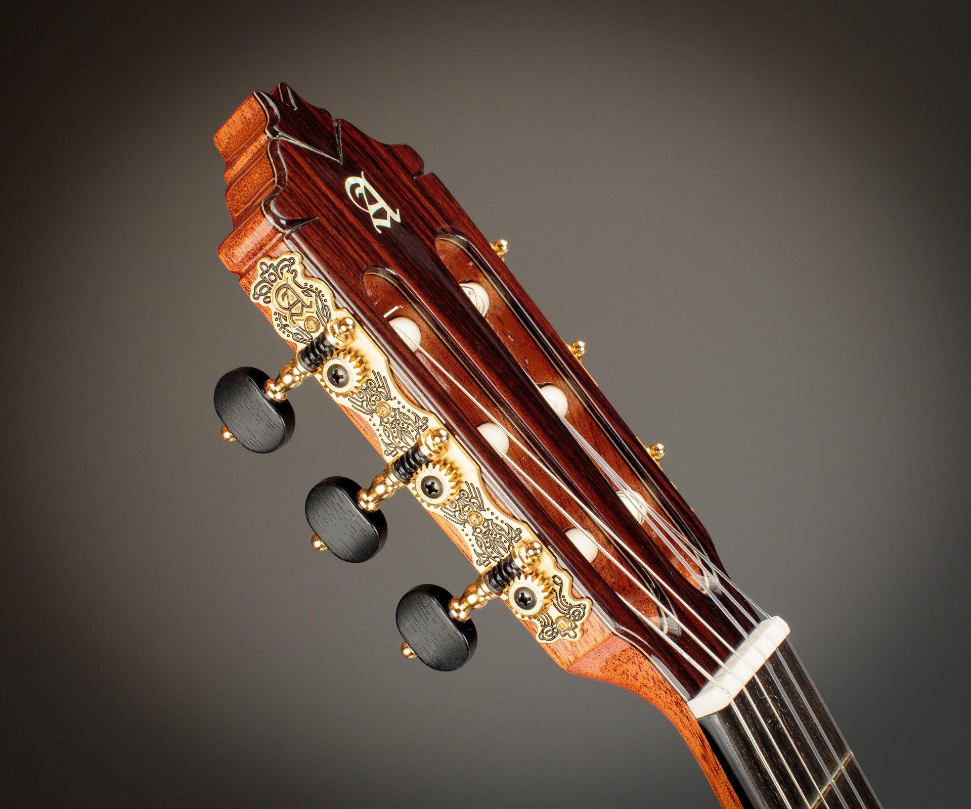 Alhambra 8p Classical Guitar