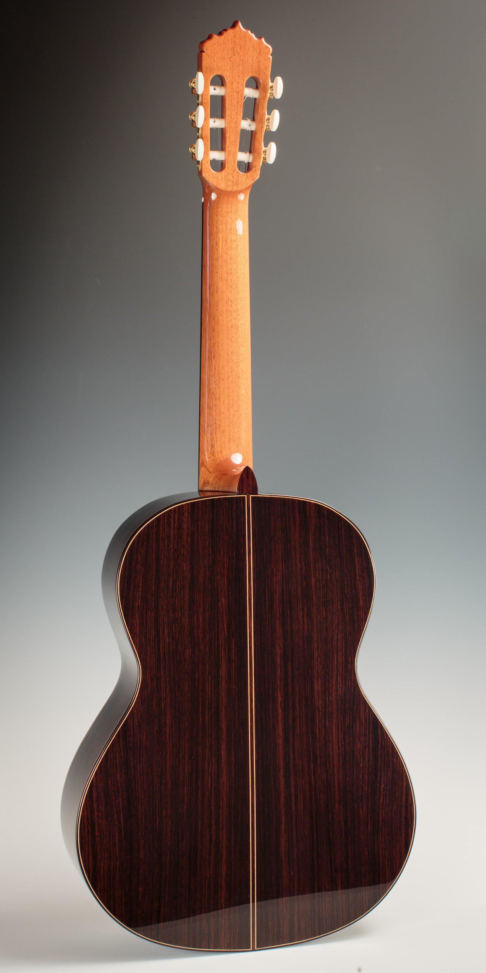 Alhambra Linea Profesional Cedar Classical Guitar