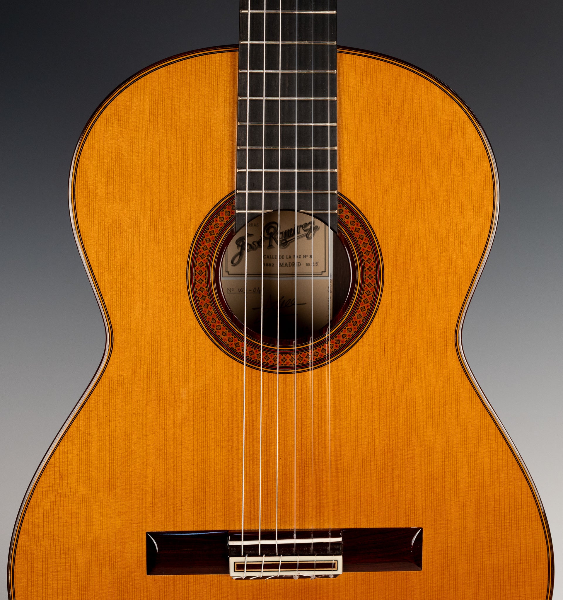 Ramirez 1A Traditional - Cedar Top Classical Guitar