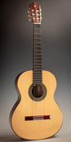 Alhambra 5FP Piñana Negra Spruce Top Flamenco Guitar - Gloss Finish.